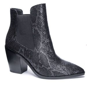 Chinese Laundry Utah Bootie Snakeskin Ankle 9